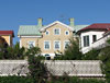 Hus vid Trosaån. Juni 2006.